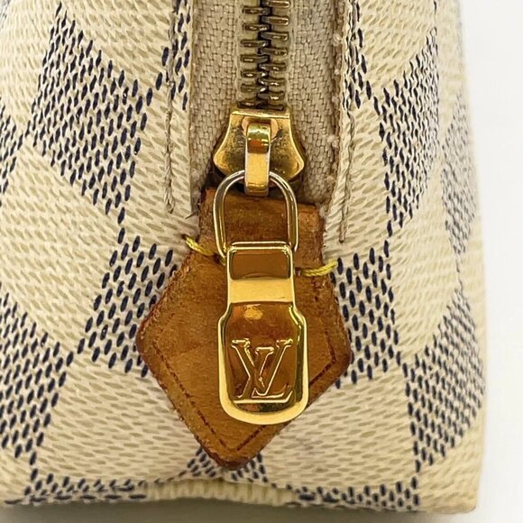 Louis Vuitton Damier Azur Pochette Cosmetic 197-012725 - Picture 8 of 16